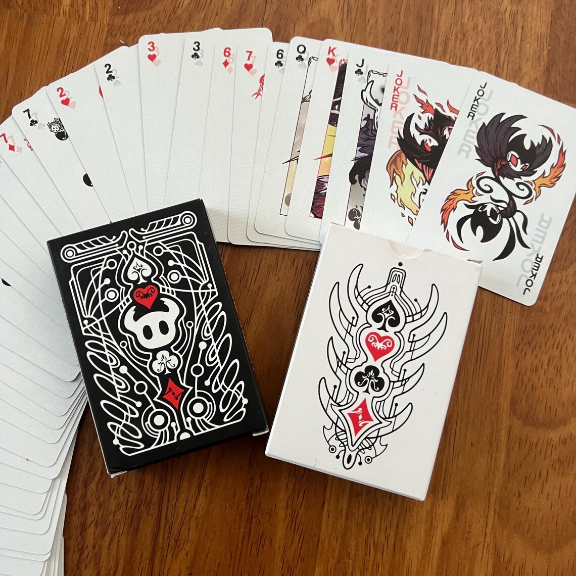Board Games - Hollow Knight 표준 포커 카드 세트